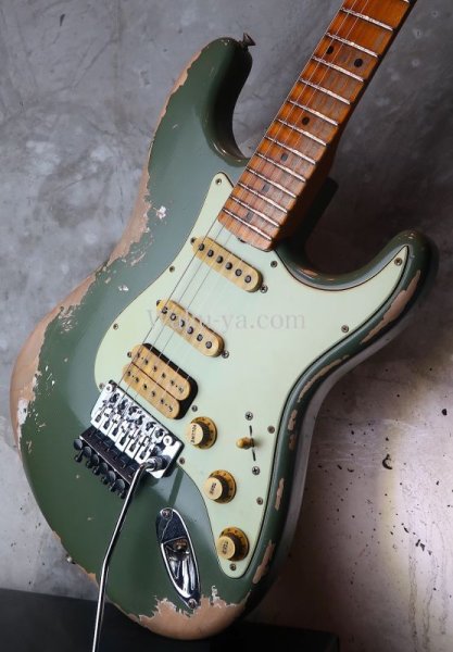 画像9: Fender Custom Shop Alley Cat Stratocaster Heavy Relic / Faded Army Drab Green (9)