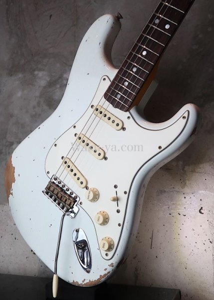 画像9: Fender Custom Shop 1969 Heavy Relic Stratocaster  RW / Olympic White (9)