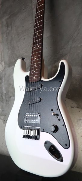 画像5: Charvel USA Custom shop "Jake E. Lee" Signature  (5)