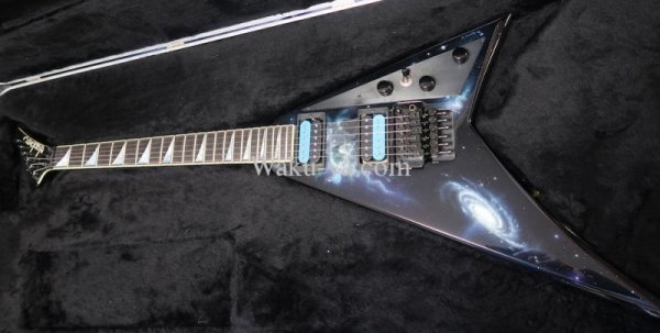 画像13: Jackson USA  RR1 V Galaxy Mural (13)