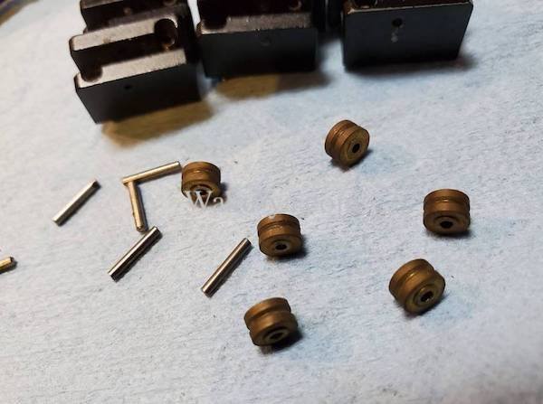 画像5: Steinberger パーツ作成・ 純正パーツリフィニッシュ・リペア ・修理 / 世界屈指の豊富なノウハウと、Parts類の在庫量 / Custom / 加工 / 製作/その他、スタインバーガーについてもお気軽にご相談下さい。 (5)