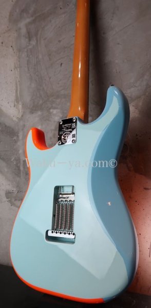 画像11: Fender The George Harrison" ROCKY" Stratocaster (11)