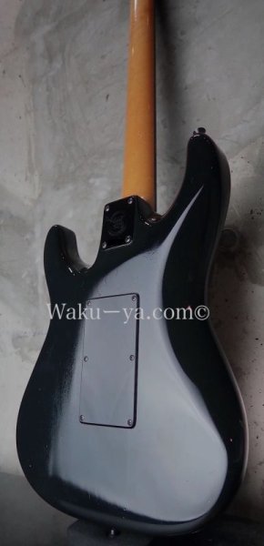 画像6: ☆期間限定 驚愕の大特価☆ Valley Arts Custom Pro USA  Quilt Maple Top 90's / Trans Black  (6)