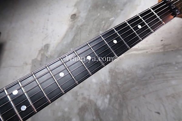 画像4: ☆期間限定 驚愕の大特価☆ Valley Arts Custom Pro USA  Quilt Maple Top 90's / Trans Black  (4)