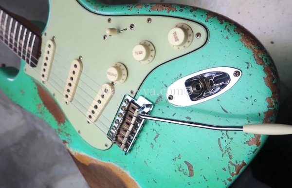 画像10: Fender Custom Shop Stratocaster '60  LTD Dual Mag II / Sea Foam Green / Super Heavy Relic (10)