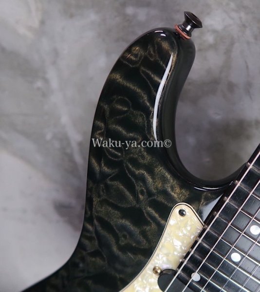 画像11: ☆期間限定 驚愕の大特価☆ Valley Arts Custom Pro USA  Quilt Maple Top 90's / Trans Black  (11)