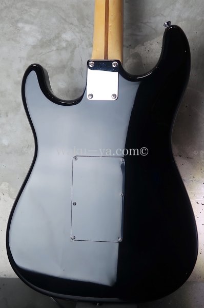画像3: ☆期間限定 驚愕の大特価☆  Warmoth USA Vintage Modern Stratocaster / Custom Black  (3)