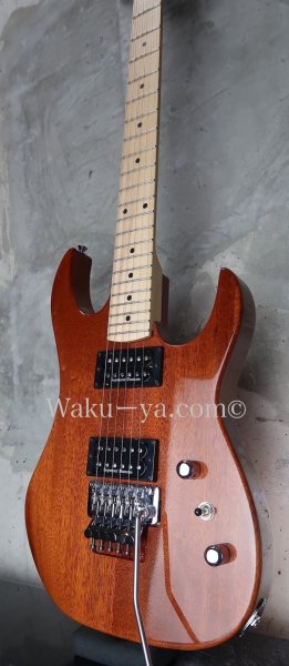 画像5: B.C. Rich Gunslinger Mahogany Reverse Head Natural  (5)