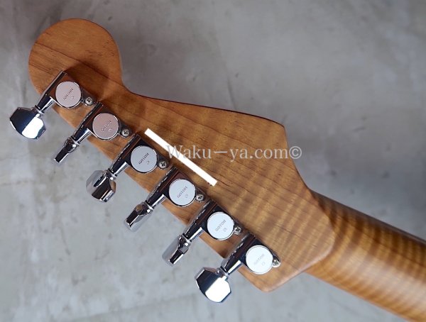 画像7: Charvel Custom Shop /San Dimas H-S-H  Reverse head / Cherry Sunburst (7)