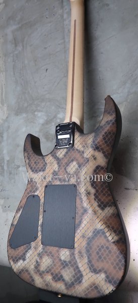 画像6: ♫即納可能☆ Charvel USA Custom Shop Warren De Martini/  Signature / SnakeSkin Graphic　(1) (6)
