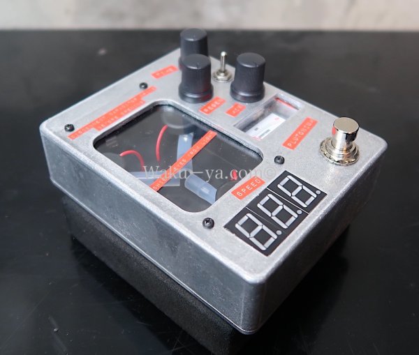画像4:  Flux Capacitor Delay　V2 / 4114 Custom Effects Pedals (4)