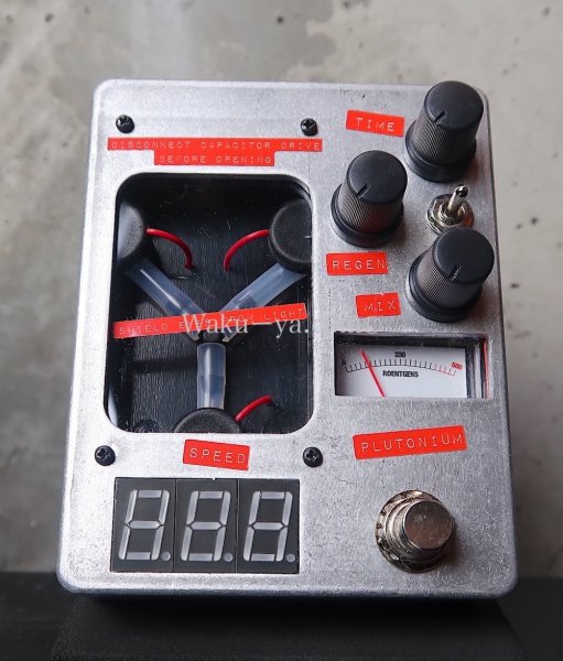 画像3:  Flux Capacitor Delay　V2 / 4114 Custom Effects Pedals (3)
