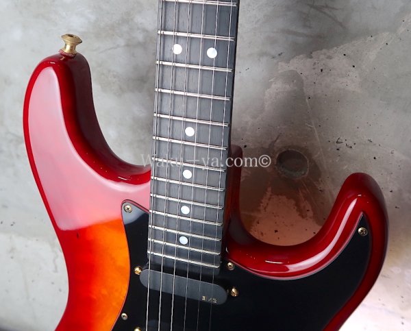 画像10: Valley Arts Custom Pro USA '90 / １ Piece Maple / FIRE BURST (10)