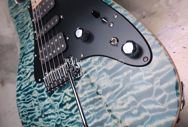 画像11: Tom Anderson Guardian Angel  /  Natural Arctic Blue with Binding (11)
