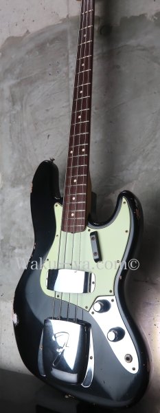 画像6:  Fender Custom Shop 1960 Jazz Bass RW Relic  /  Black (6)