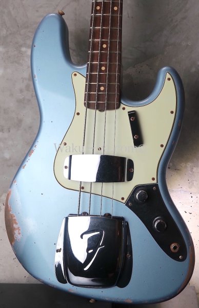 画像2: Fender Custom Shop '60 Jazz Bass Relic / Ice Blue Metallic (2)