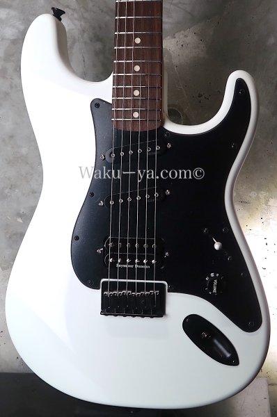 画像1: ※緊急入荷☆ Charvel USA Custom shop "Jake E. Lee" Signature  (1)