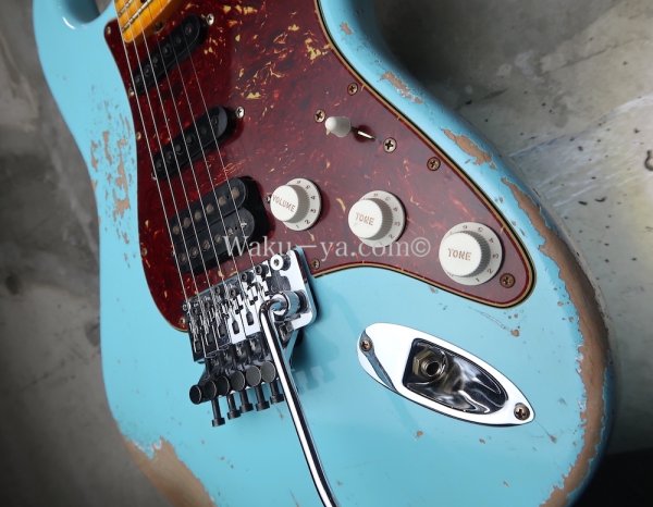 画像5: Fender Custom Shop '62 Stratocaster SSH Heavy Relic / FRT / Daphne Blue (5)