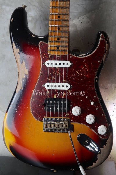 画像1: Fender Custom Shop '62 Stratocaster S-S-H / 3Tone Sunburst / Heavy Relic (1)