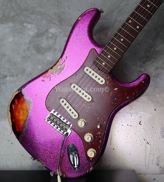画像13: Fender Custom Shop ’62 Stratocaster Heavy Relic / Magenta Sparkle  (13)