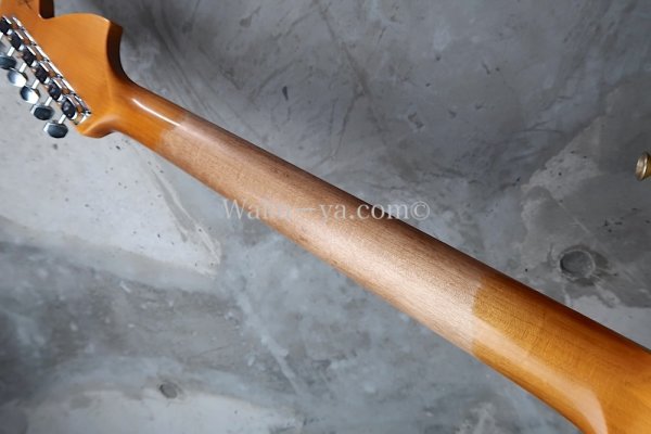 画像8: Fender Custom Shop '69 Stratocaster Heavy Relic Reverse Headstock / Aged Canary Yellow  (8)