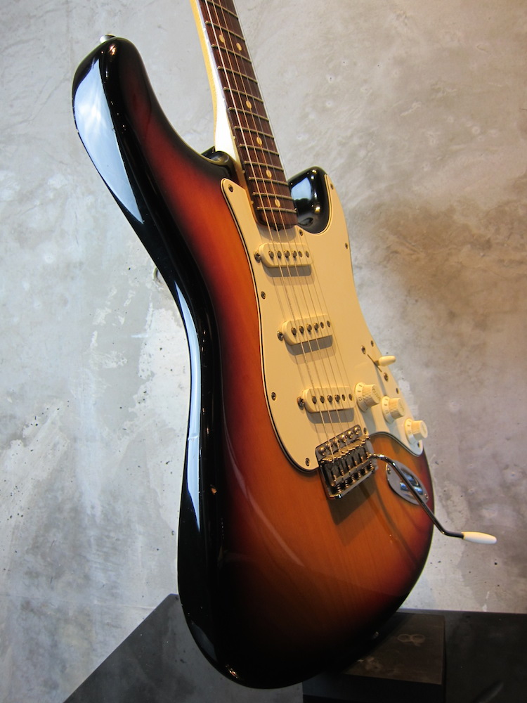 Fender USA '62 Reissue STRATOCASTER / Sunburst - 和久屋<Wakuya>