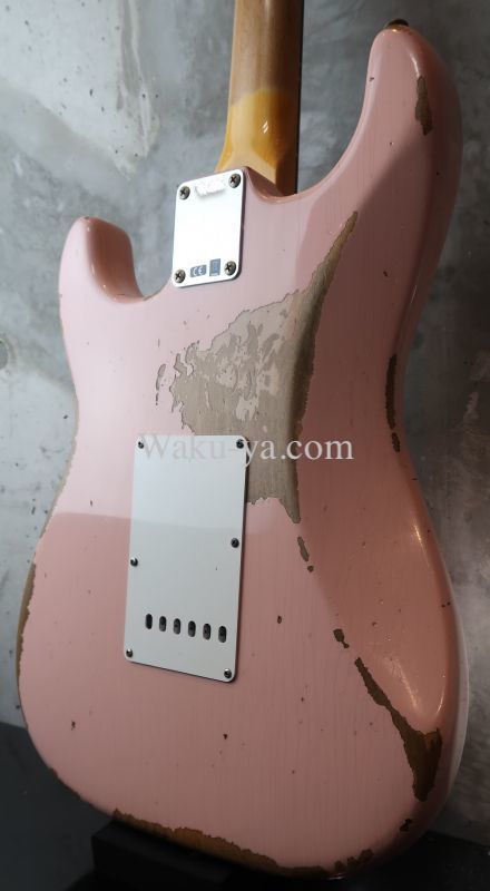 Fender Custom Shop '62 Heavy Relic Stratocaster SSH Aged Shell Pink Finish  和久屋