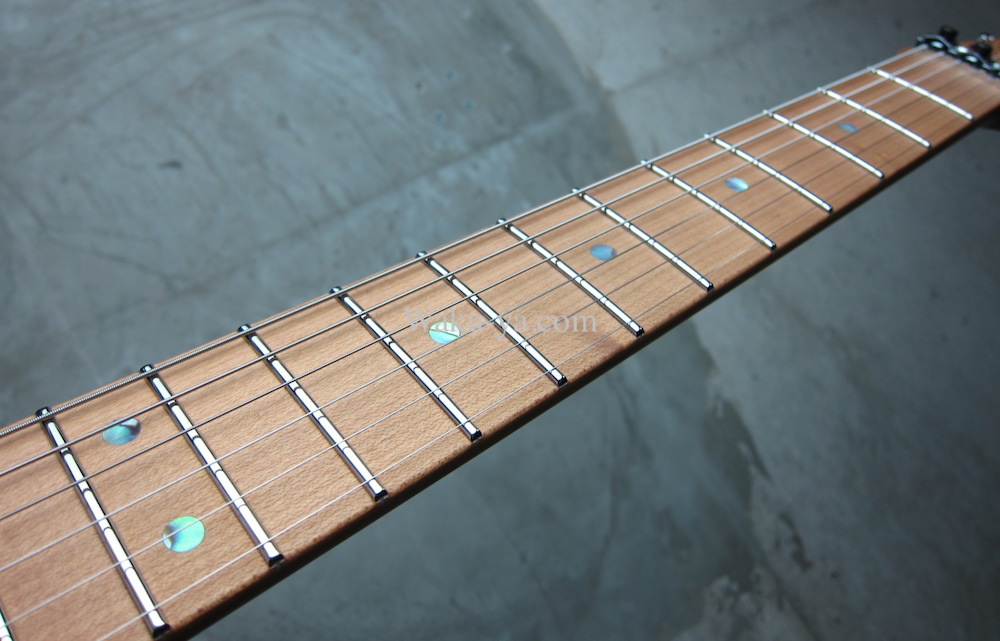 Suhr Classic Trans Green - 和久屋<Wakuya>