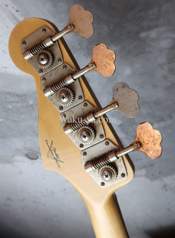 Fender Custom Shop '60 Jazz Bass Relic / Aged Vintage White