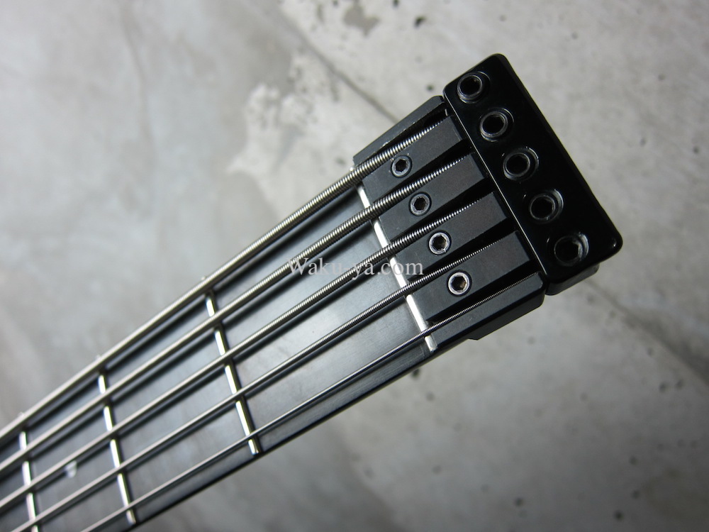 Steinberger Titanium Saddle for XL Bass XQ - 通販 - portoex.com.br